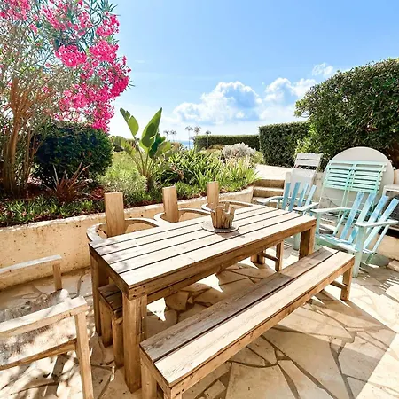 Superb Ground Floor On The In Port Grimaud! *